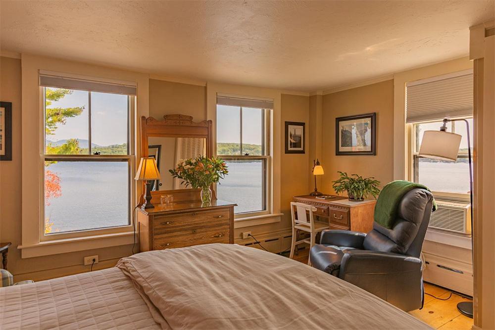 Lake House At Ferry Point Sanbornton Buitenkant foto