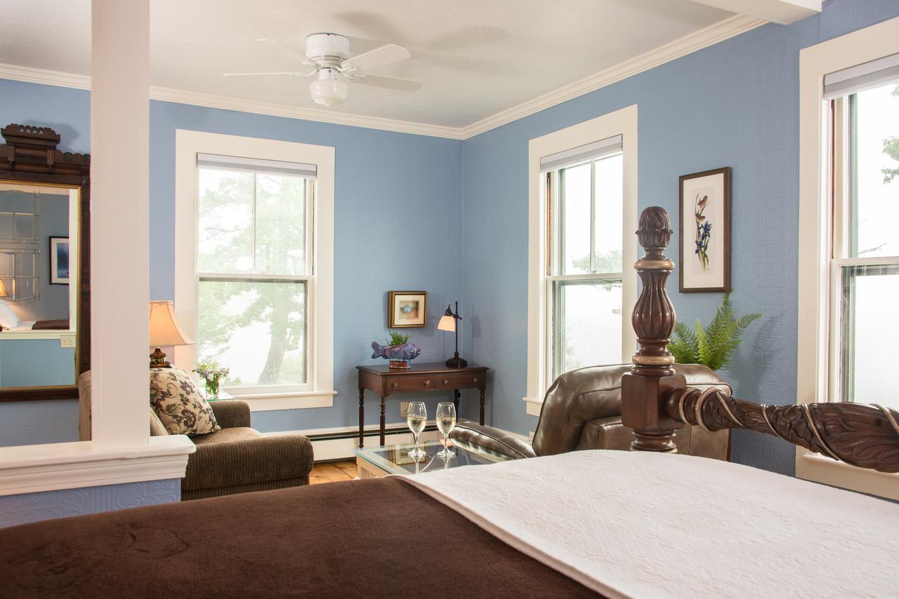 Lake House At Ferry Point Sanbornton Kamer foto