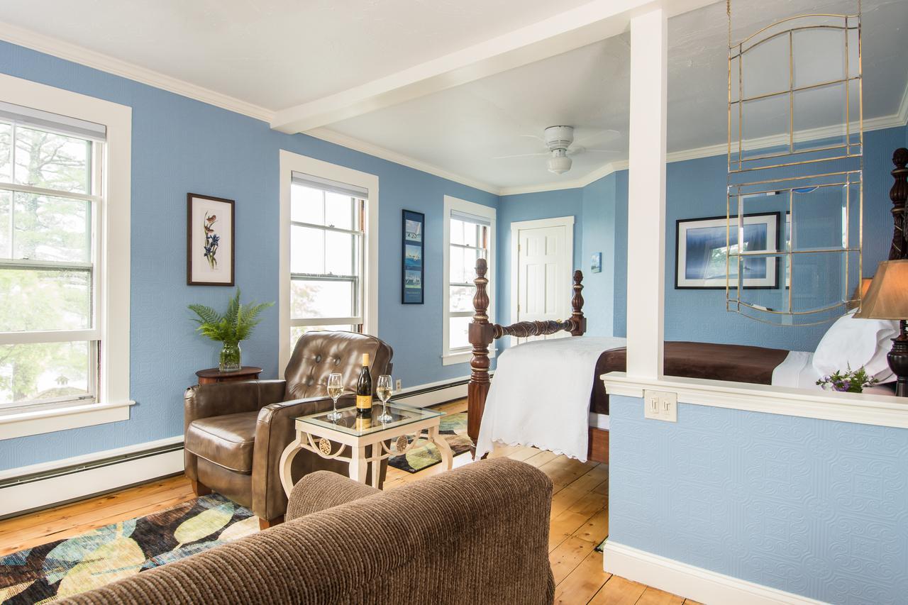 Lake House At Ferry Point Sanbornton Kamer foto